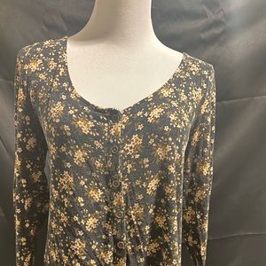 Black and white vintage tee